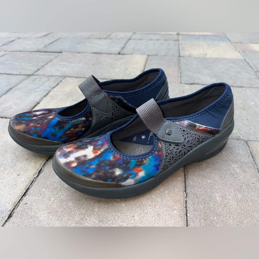 Bzees Multicolor Mary Jane Shoes